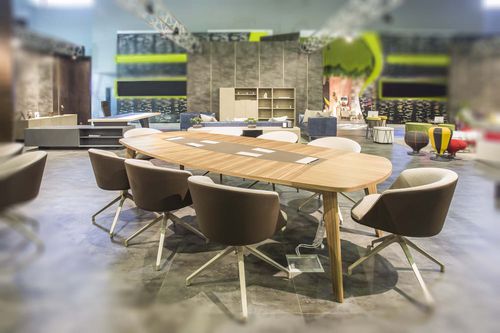 Table de réunion contemporaine - MIKADO - Ersa - en bois / ovale / professionnelle