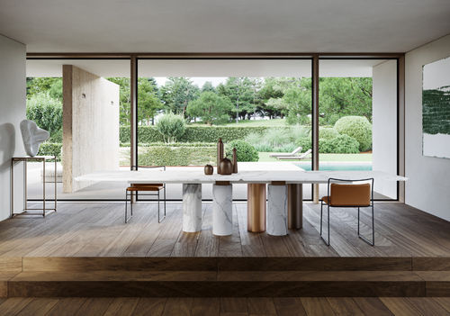 Table contemporaine - ARCAICO - KREOO - bois / en métal / en marbre