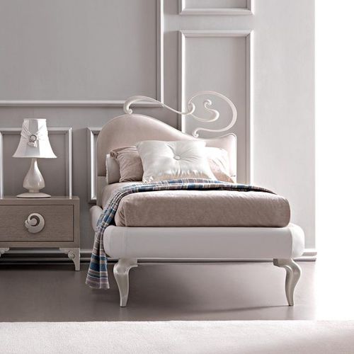 Lit simple - MAYA - Corte Zari - de style / tapissé / en tissu