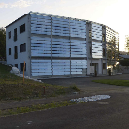 Bâtiment préfabriqué - DENTAL-ZENTRUM - Vario Haus - modulaire / passif / en bois