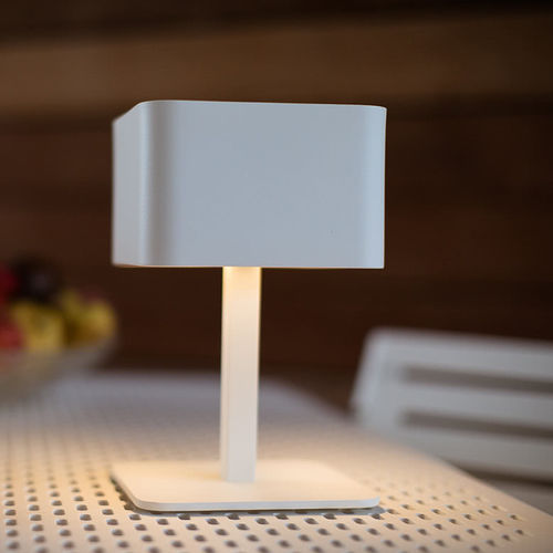 Lampe de table - 02 - Maiori - en aluminium anodisé / contemporaine / sans fil