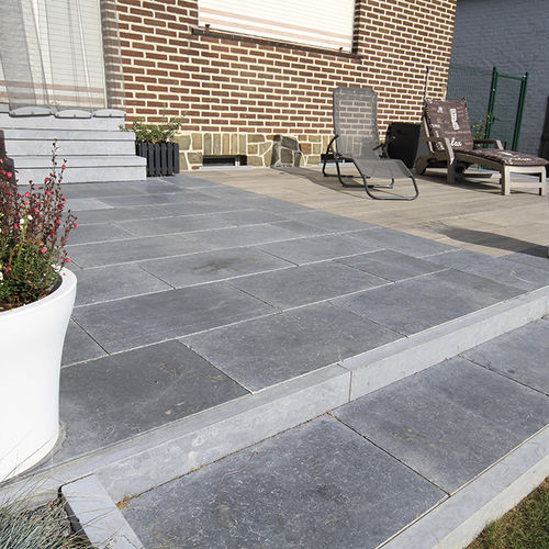 Bordure de jardin - MONJA BLUE - Bauma-stone - pour trottoir / en pierre naturelle / linéaire
