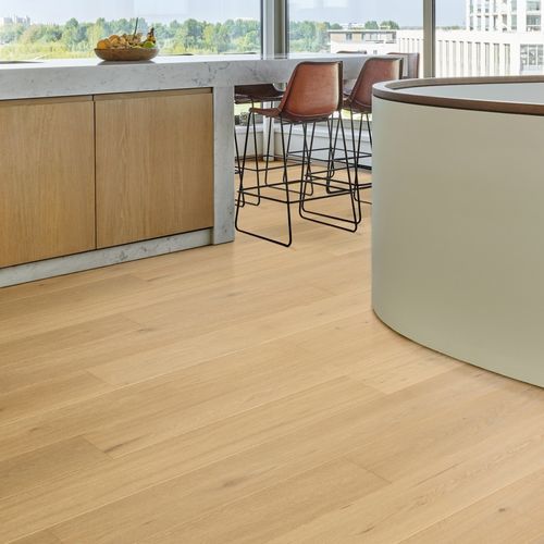 Parquet contrecollé - RIESLING - lalegno - en chêne / pont de bateau / brossé