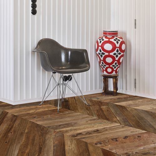 Parquet contrecollé - ATELIER - RECLAIMED  - lalegno - en orme / point de Hongrie / brossé