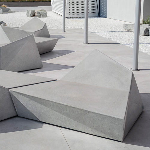 Banc public contemporain - Roc - Durbanis - en bois / en béton / sans dossier