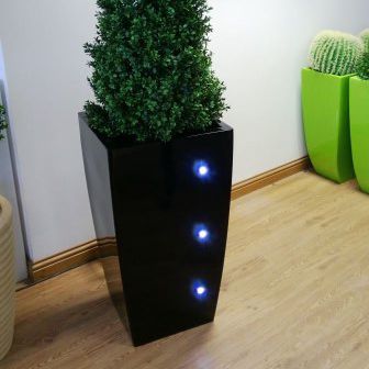 Jardinière en composite - KUBIK LED - Livingreen design - cube / lumineuse / contemporaine