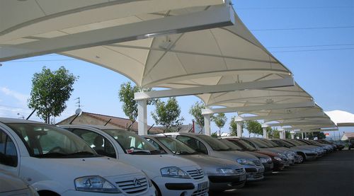 Structure tendue sur ossature métallique - Texabri - pour abri de voiture / avec membrane en pvc / pour parking