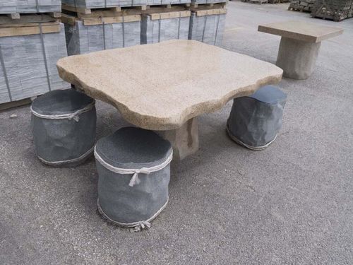 Table classique - YELLOW - Akrolithos S.A. - en pierre / ronde / de jardin