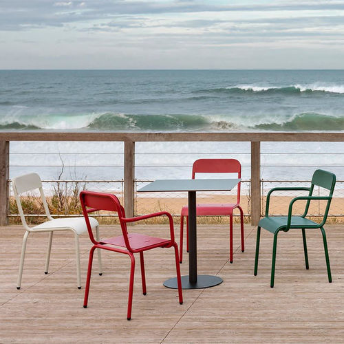 Chaise contemporaine - RIMINI - iSi Contract - de jardin / d'intérieur / en acier