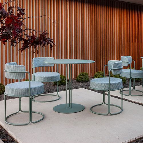 Chaise contemporaine - PARADISO - iSi Contract - de jardin / d'intérieur / en acier galvanisé