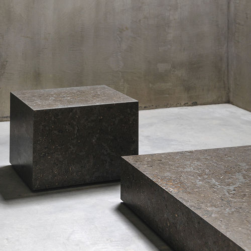 Table de chevet contemporaine - EDGE H ATLANTIC BLUE LIMESTONE - MAAMI HOME - en marbre / avec piètement en marbre / rectangulaire