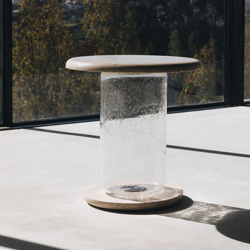 Table d'appoint contemporaine - BUBBLE TRAVERTINE - MAAMI HOME - en verre soufflé / en marbre / avec piètement en verre