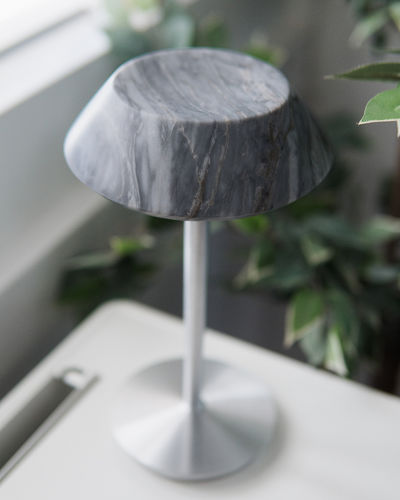 Lampe de table - mini FIORE GREY - MAAMI HOME - en aluminium / en marbre / contemporaine