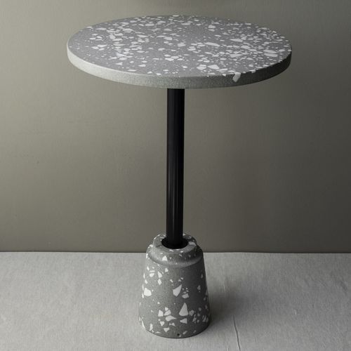 Table bistrot contemporaine - M-8 - Karoistanbul - en terrazzo / avec piètement en acier / ronde