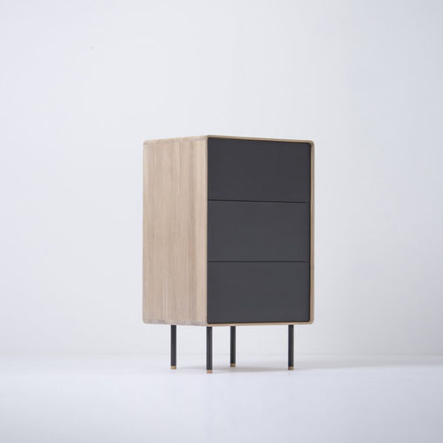 Commode contemporaine - FINA - Gazzda - en chêne / en linoléum / non spécifié