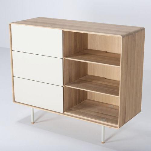 Commode contemporaine - FINA 118 - Gazzda - en chêne / avec rangement / non spécifié