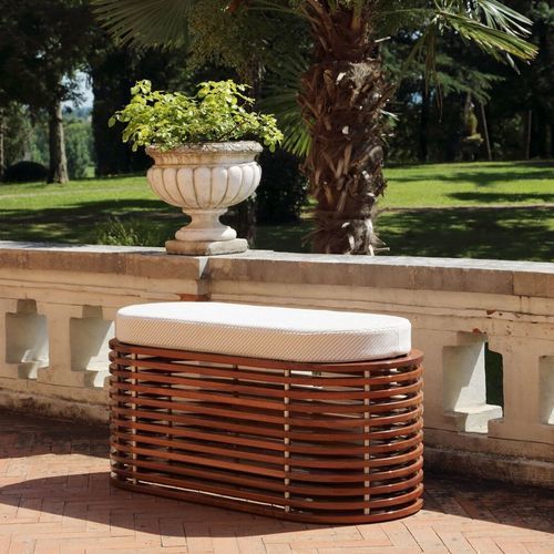 Banc contemporain - AMAURI - Seora - en acajou / en tissu / sans dossier