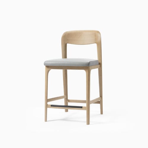 Chaise contemporaine - TURAH - CASTE - d'intérieur / en cuir / avec piètement en chêne