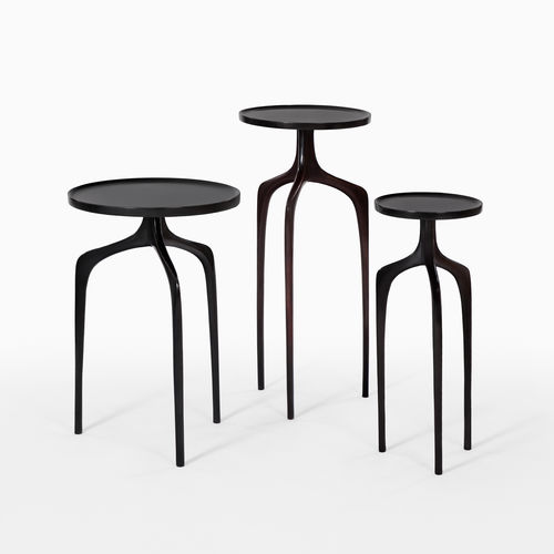 Table d'appoint design organique - CASTE - en bois / ronde / résidentielle