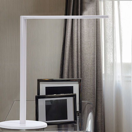 Lampe de table - MATRIX S - Luxcambra - en nickel / contemporaine / d'intérieur