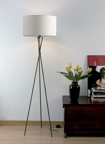 Lampe sur pied - TRIPODE - Luxcambra - en coton / contemporaine / d'intérieur