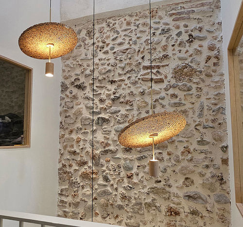 Lampe flottante - CALMA - Luxcambra - en liège / contemporaine / d'intérieur