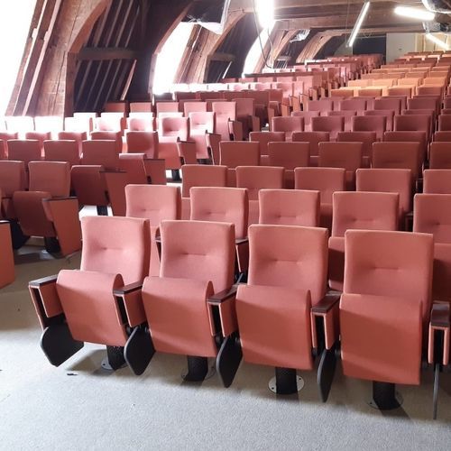 Fauteuil d'auditorium contemporain - Plaza Lounge - Jezet Seating - en tissu ignifuge / en hêtre / en métal
