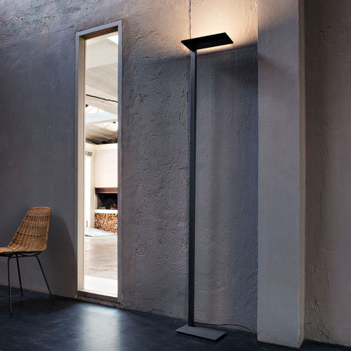 Lampe sur pied - PLORIT - OLEV S.r.l. - en métal / contemporaine / d'intérieur