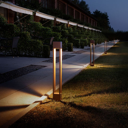 Borne d'éclairage urbaine - TORCH - OLEV S.r.l. - contemporaine / en acier inoxydable / à LED