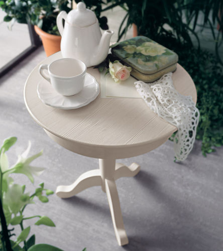 Table d'appoint classique - CANAPA TALCATO - Callesella - en bois / ronde / piètement étoile