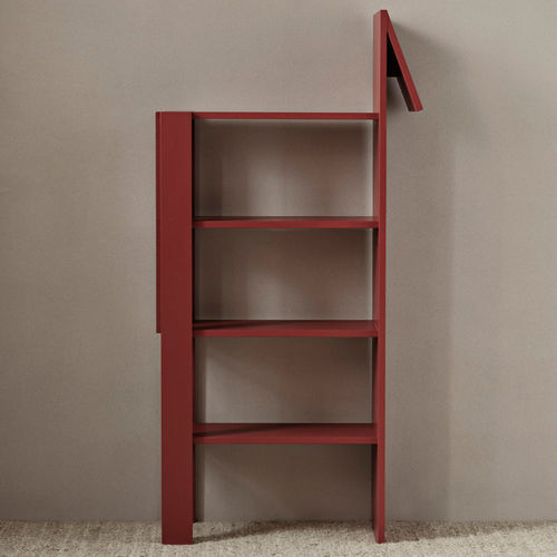Bibliothèque contemporaine - Giraffe  - Ferm Living - en MDF / avec rangement / en matières recyclées