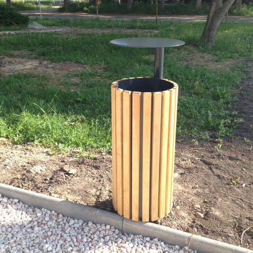 Poubelle publique - 1 - Euroelement Ltd. - en bois / avec couvercle / contemporaine