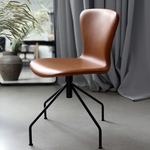 Chaise design scandinave - PLAY SWING - Bruunmunch Furniture ApS - d'intérieur / en cuir / en contreplaqué