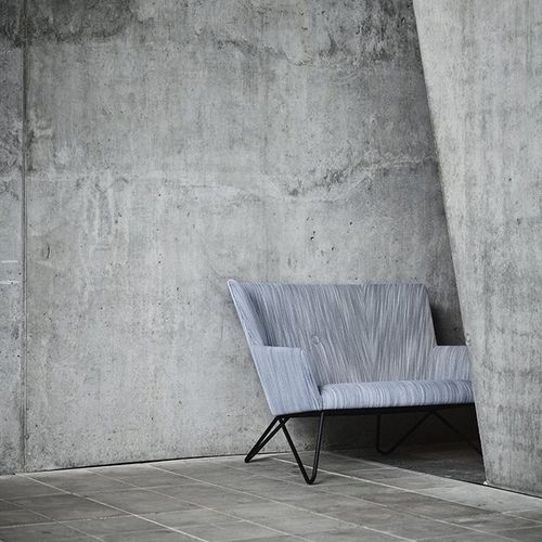 Banquette design scandinave - TOSOM - Bruunmunch Furniture ApS - en tissu / en cuir / grise