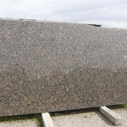 Plaque de pierre en granit - BALTIC BROWN - WALL GRANITE SERVICE SRL - pour sol / polie / grise