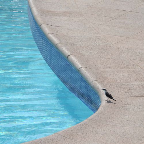 Sol en béton - ATÉRMICA - Castelatto - pour extérieur / pour piscine publique / résidentiel