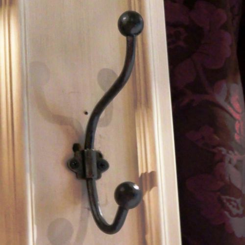 Patère classique - PURE PLUS - Dauby - en bronze blanc / en métal brut / en fer vieilli