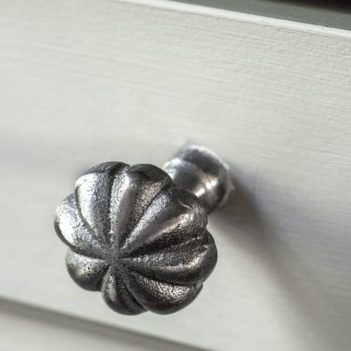 Bouton de meuble classique - BT260 - Dauby - en métal