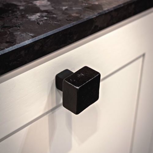 Bouton de meuble classique - PQ-45 - Dauby - en fer vieilli / en métal brut / en bronze blanc