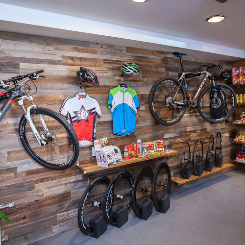 Panneau décoratif de revêtement - ÄTNA - Mareiner Holz - mural / pour agencement intérieur / en bois