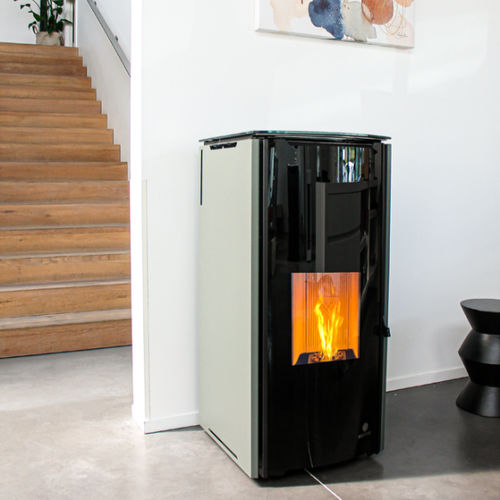 Poêle à granulés - JIMI - BESTOVE - 8 kW / à poser / design