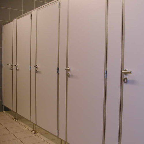 Cabine sanitaire stratifiée - MFC - Frajt s.r.o. - en aluminium / pour WC / pour établissement public