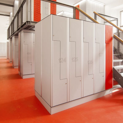 Casier vestiaire en stratifié - MFC - Frajt s.r.o. - à code / pour établissement public / pour installation sportive