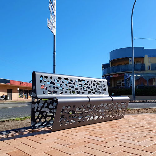 Banc public contemporain - SOFA CLAPS - THE ITALIAN LAB SRL - en tôle d'acier / avec dossier / sans accoudoirs