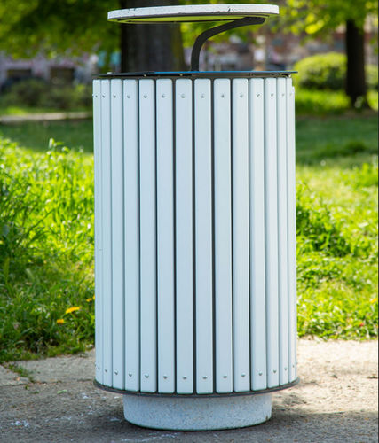 Poubelle en acier galvanisé - STANDARD - THE ITALIAN LAB SRL - en tôle d'acier / en bois exotique / en bois peint