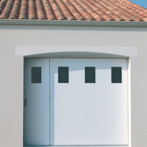 Porte de garage coulissante - Classique & Intemporel - GYT - en aluminium / en PVC / automatique