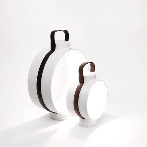 Lampe baladeuse - NIGHTINGALE - DANTE - Goods and Bads - en porcelaine / en cuir / contemporaine