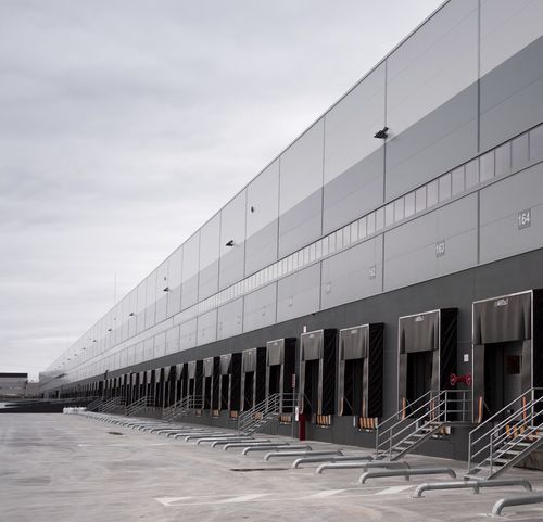 Bardage en panneaux - GRANITE® STANDARD   - ArcelorMittal Europe – Flat Products - en acier / en polyester / vertical