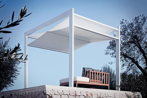 Pergola autoportée - PARTERRE : XENTIA - Frigerio Living - en aluminium / couverture en toile