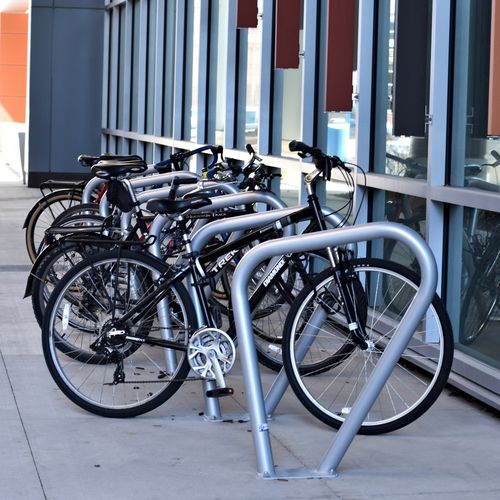 Range-vélo au sol - LOFTY™  - Madrax - sécurisé / pour espace public / en acier galvanisé